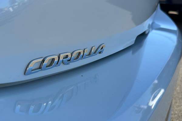 2020 Toyota Corolla Ascent Sport MZEA12R