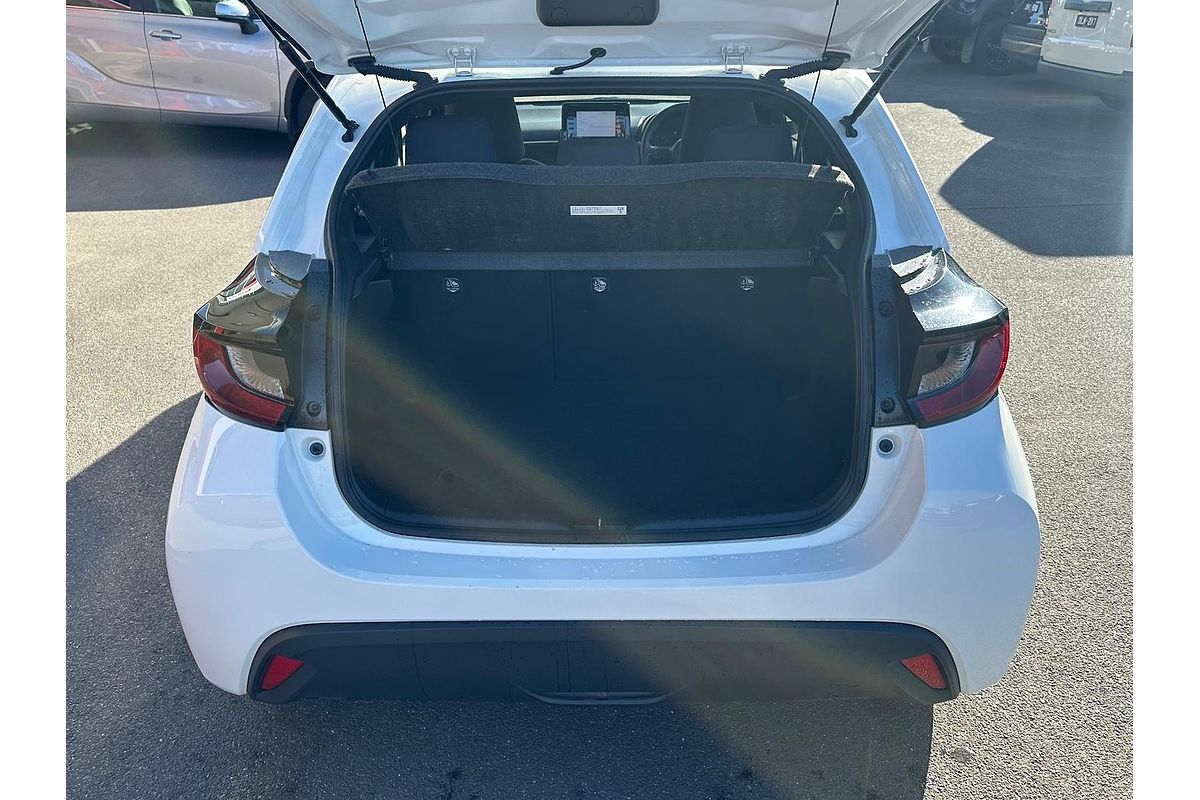 2023 Toyota Yaris Ascent Sport MXPA10R