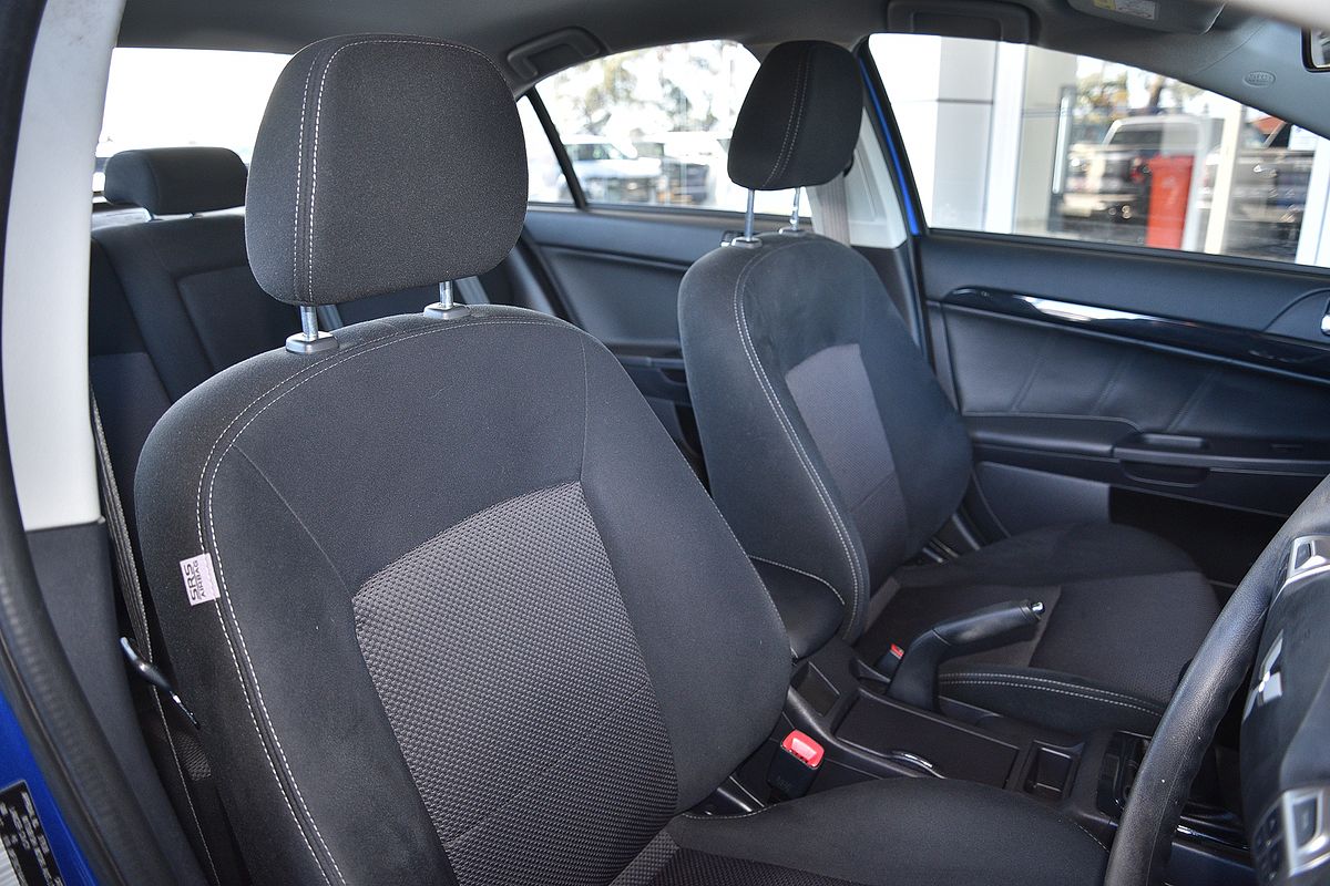 2017 Mitsubishi Lancer ES Sport CF