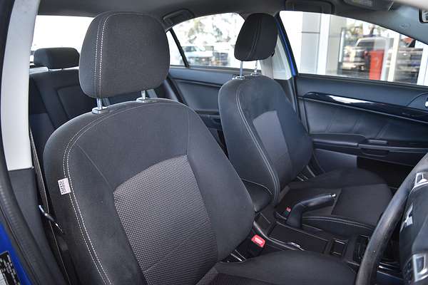 2017 Mitsubishi Lancer ES Sport CF