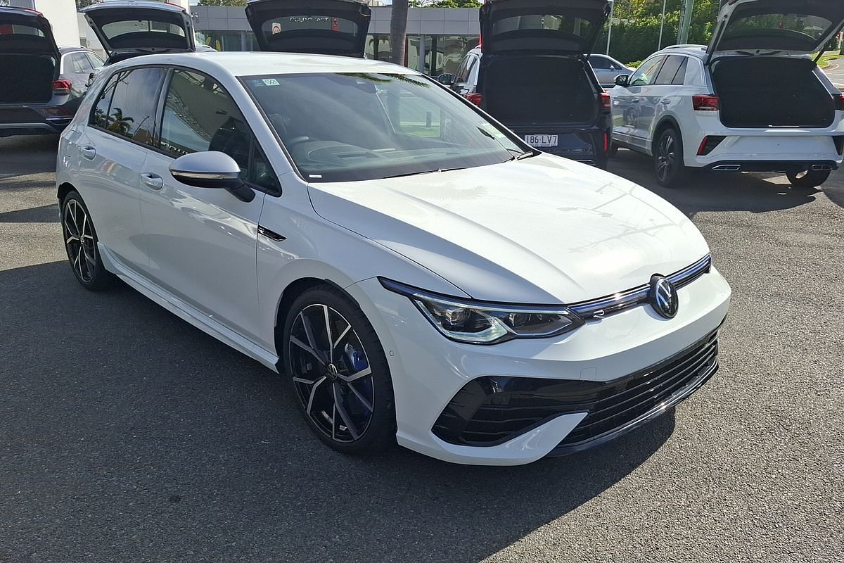 2024 Volkswagen Golf R 8