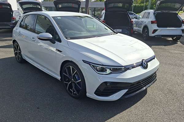 2024 Volkswagen Golf R 8