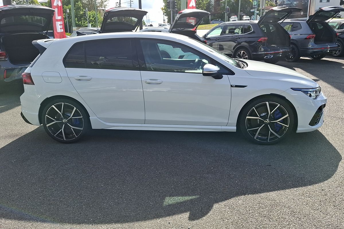 2024 Volkswagen Golf R 8