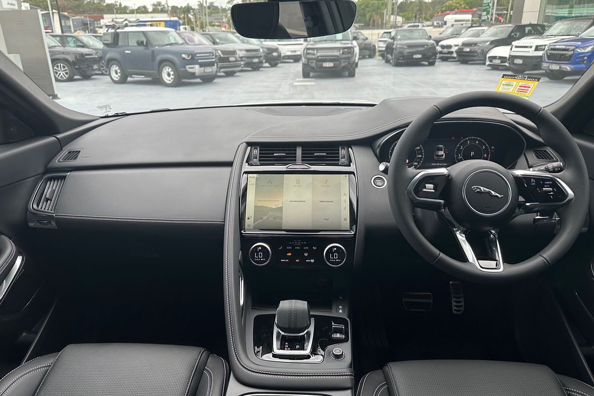 2024 Jaguar E-PACE P250 R-Dynamic SE X540