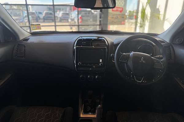 2025 Mitsubishi ASX MR XD