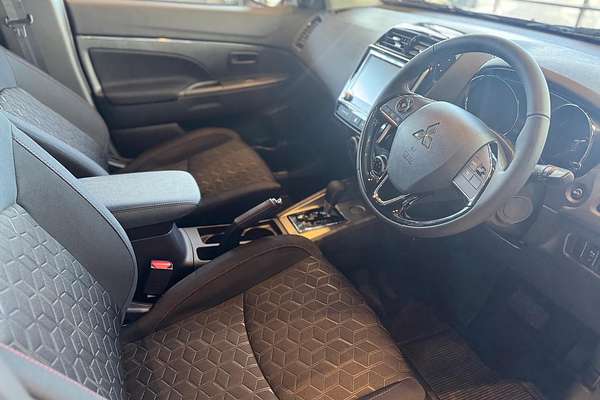 2025 Mitsubishi ASX MR XD