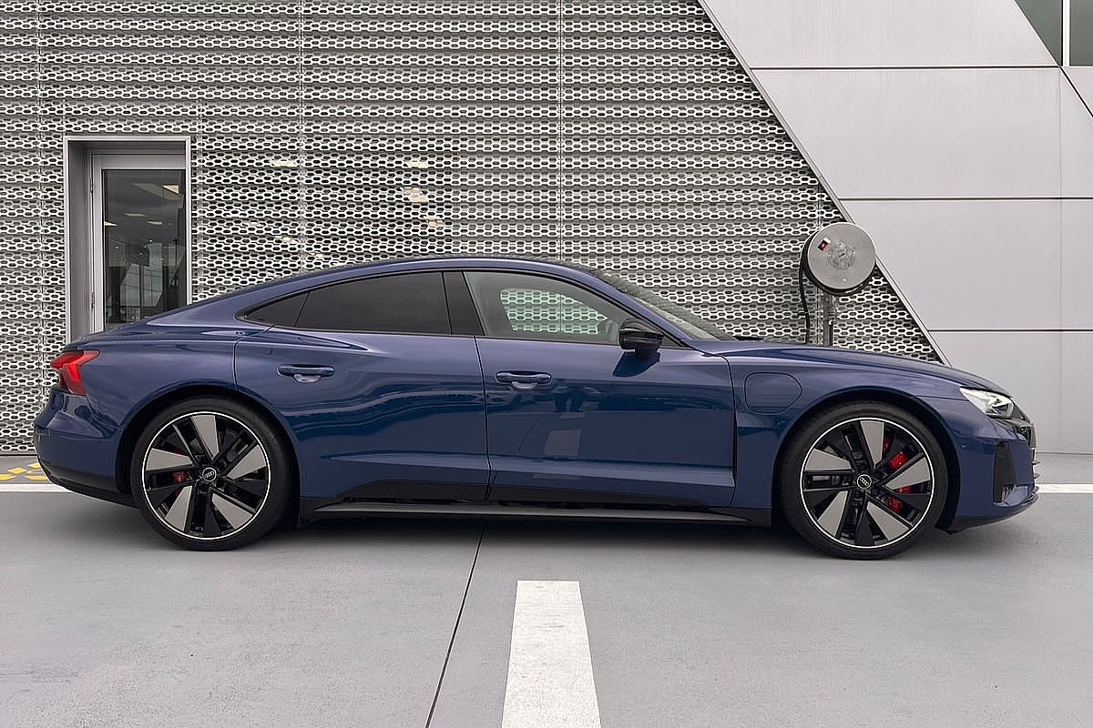 2023 Audi e-tron GT F83