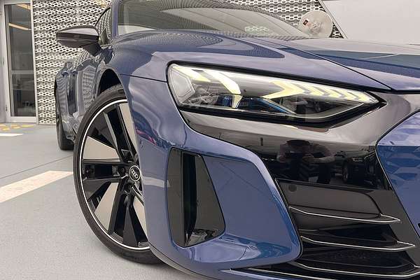 2023 Audi e-tron GT F83