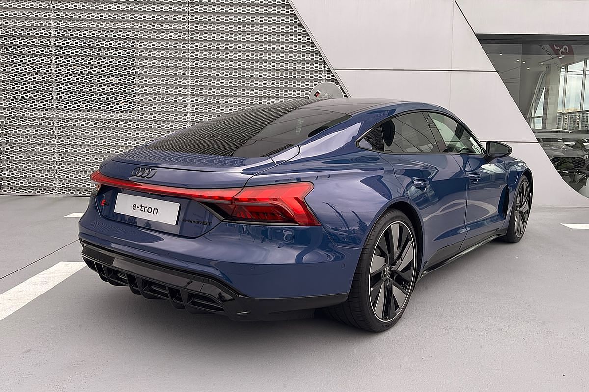 2023 Audi e-tron GT F83