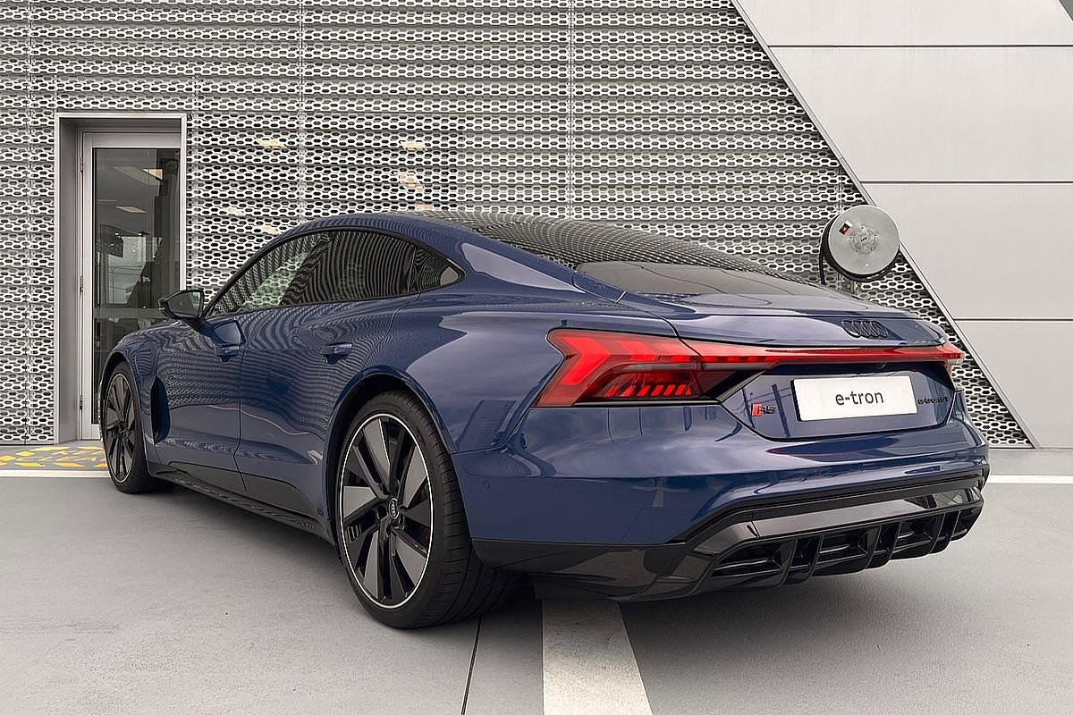 2023 Audi e-tron GT F83