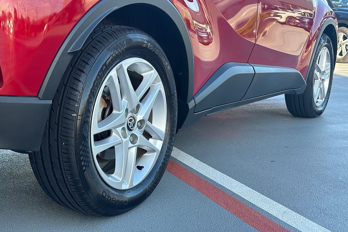 2020 Toyota C-HR NGX10R