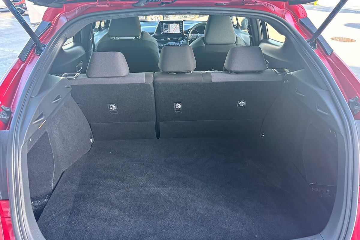 2020 Toyota C-HR NGX10R
