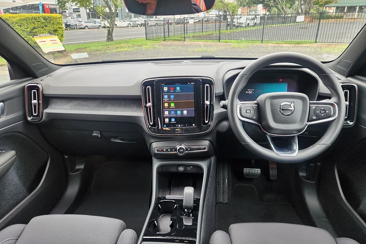 2023 Volvo XC40 Recharge Pure Electric