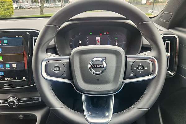 2023 Volvo XC40 Recharge Pure Electric