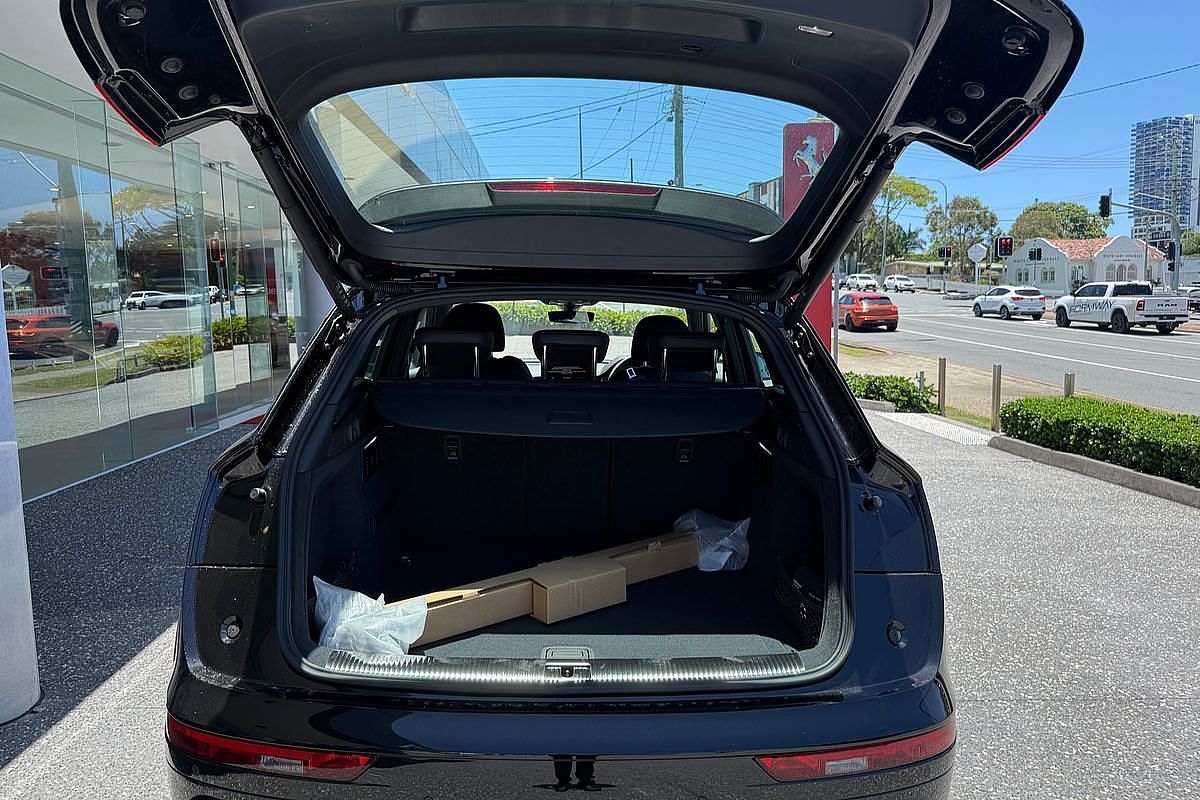 2024 Audi Q5 45 TFSI Sport FY