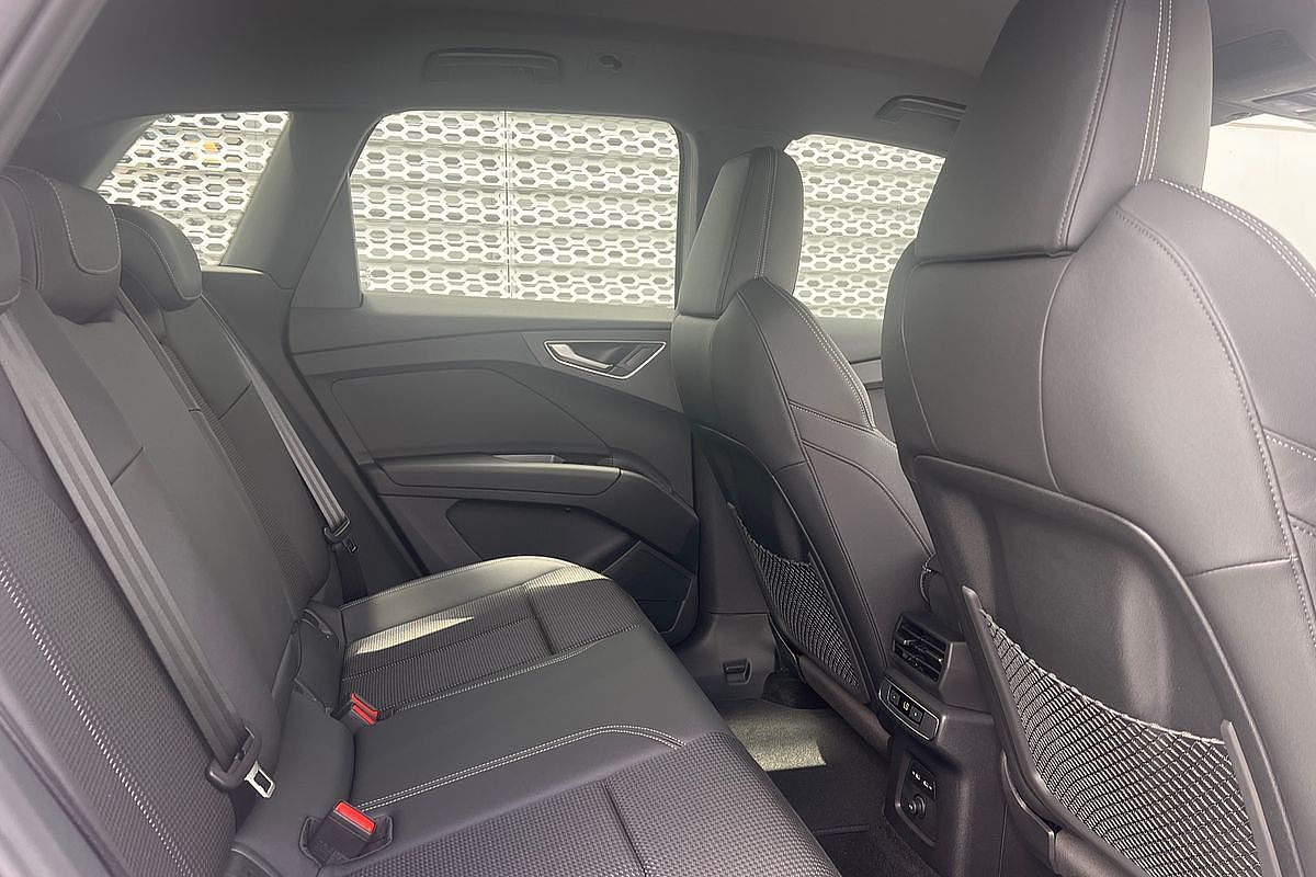 2024 Audi Q4 e-tron 45 F4