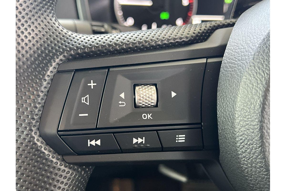 2025 Mitsubishi Triton GLX MV 4X4