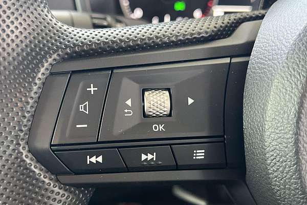 2025 Mitsubishi Triton GLX MV 4X4
