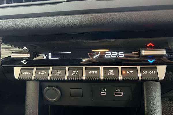 2025 Mitsubishi Triton GLX MV 4X4