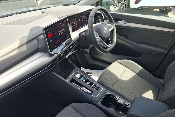 2025 Volkswagen Golf 110TSI Life 8.5