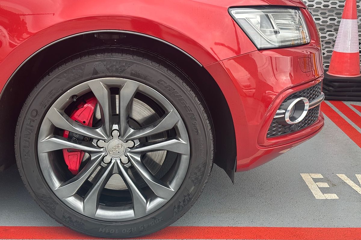 2015 Audi SQ5 TDI 8R