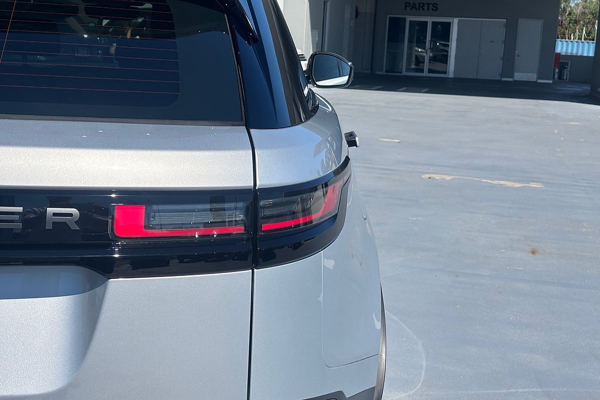 2024 Land Rover Range Rover Velar PHEV P400e Dynamic HSE L560