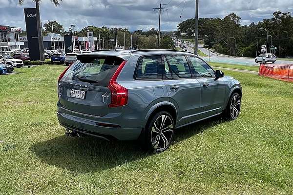 2023 Volvo XC90 Ultimate B6 Dark