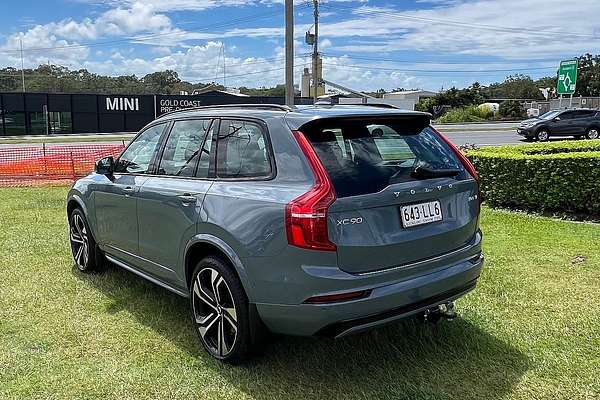2023 Volvo XC90 Ultimate B6 Dark