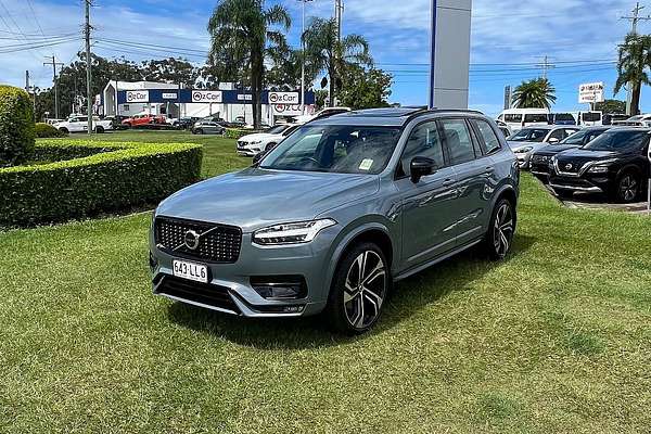 2023 Volvo XC90 Ultimate B6 Dark