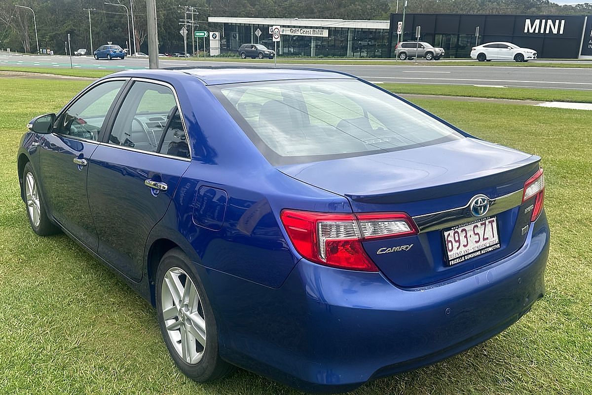 2013 Toyota Camry Hybrid HL AVV50R