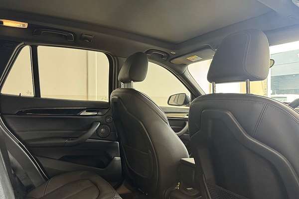 2017 BMW X1 xDrive25i F48