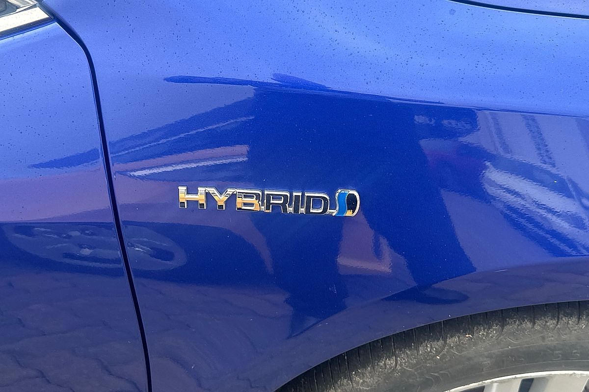 2013 Toyota Camry Hybrid HL AVV50R