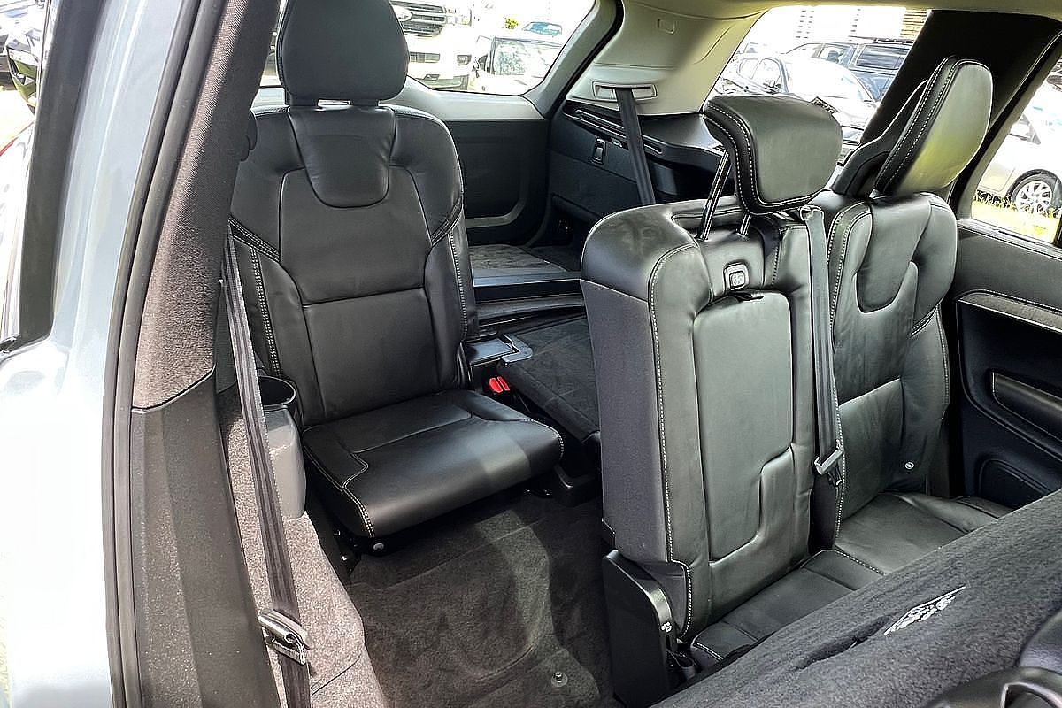 2023 Volvo XC90 Ultimate B6 Dark