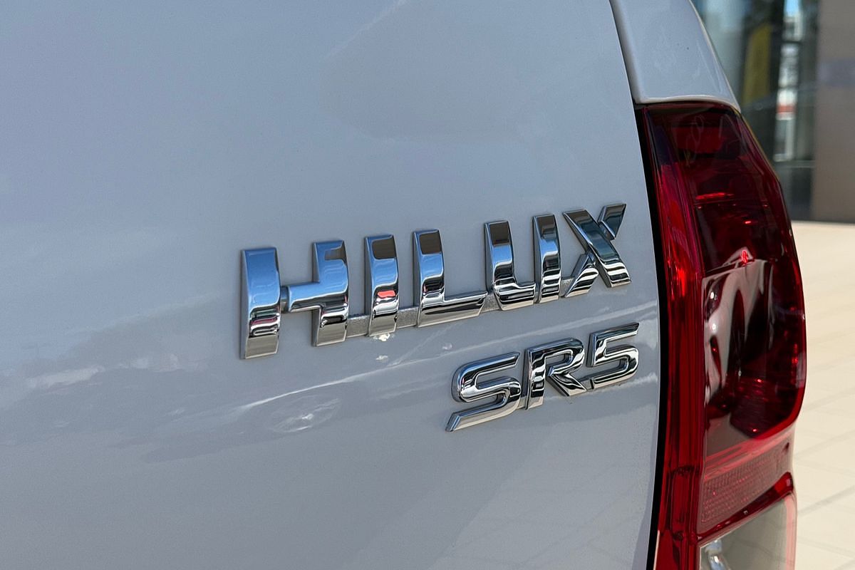 2019 Toyota Hilux SR5 GUN126R 4X4