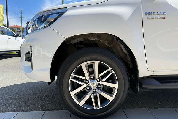 2019 Toyota Hilux SR5 GUN126R 4X4