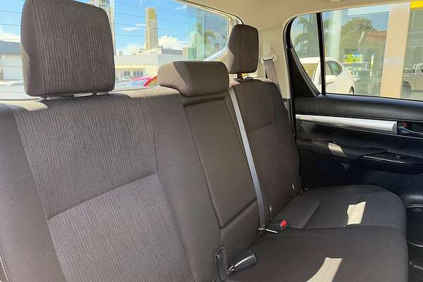 2019 Toyota Hilux SR5 GUN126R 4X4