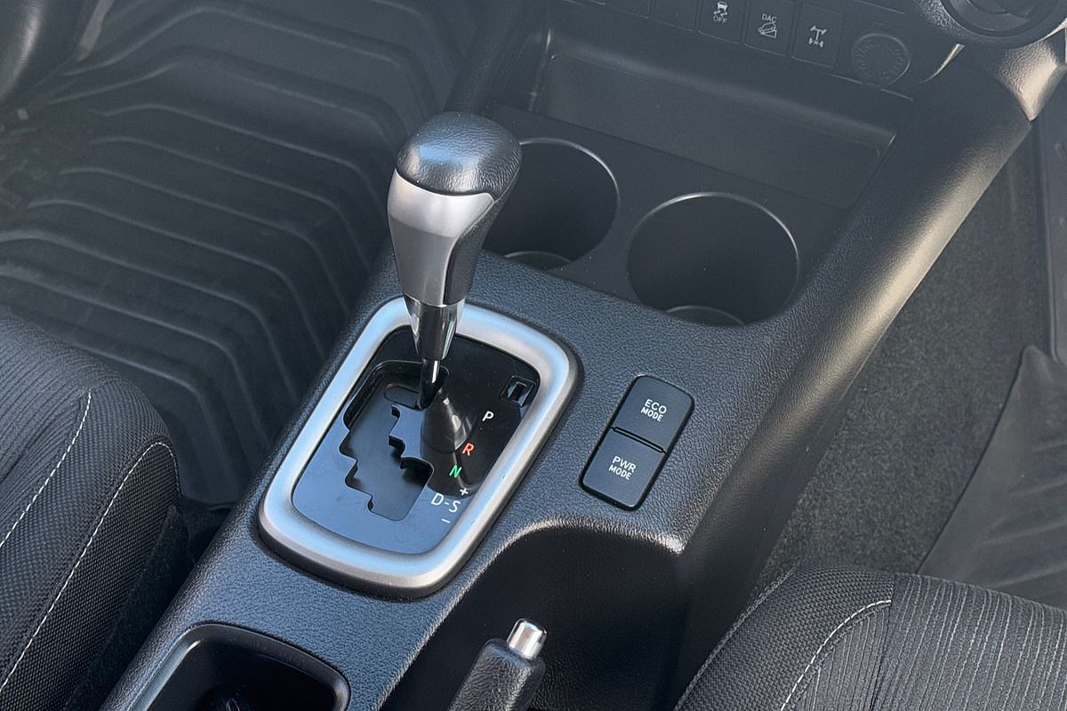 2019 Toyota Hilux SR5 GUN126R 4X4