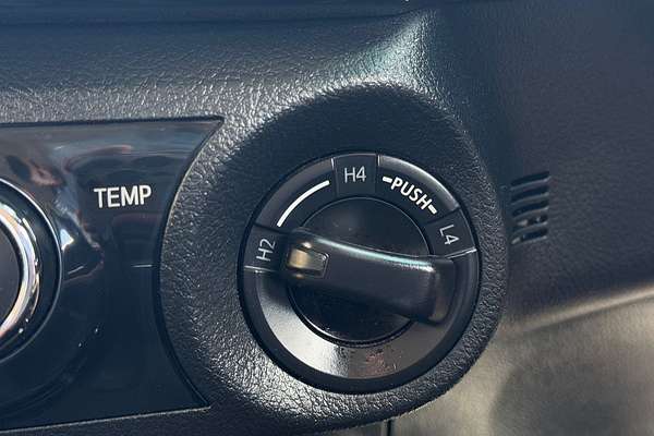 2019 Toyota Hilux SR5 GUN126R 4X4