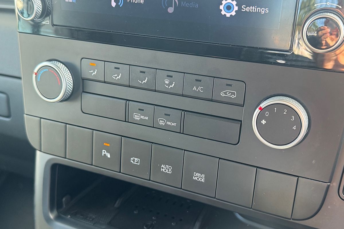 2023 Hyundai STARIA LOAD US4.V2