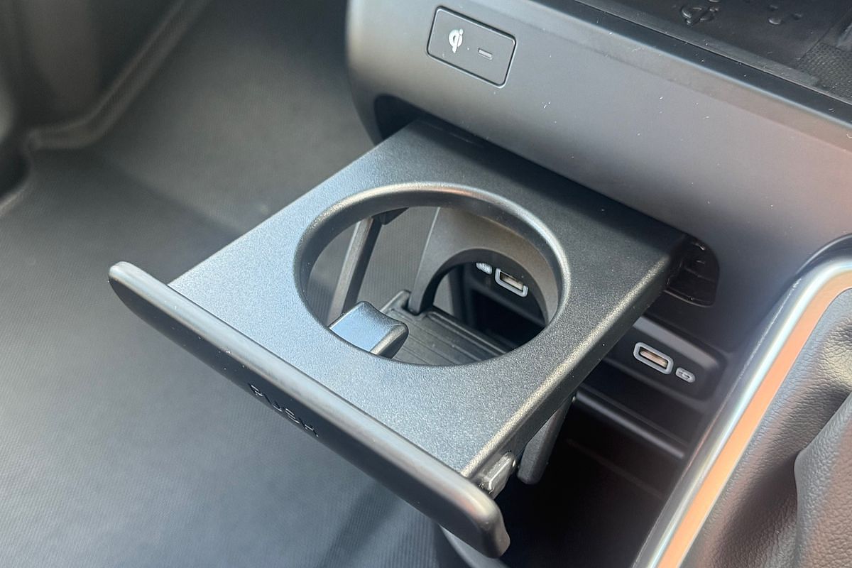 2023 Hyundai STARIA LOAD US4.V2