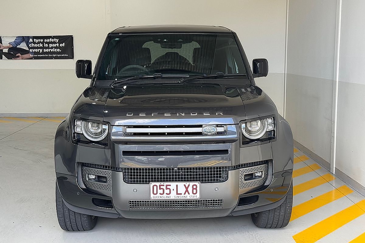2021 Land Rover Defender 110 P525 V8 L663