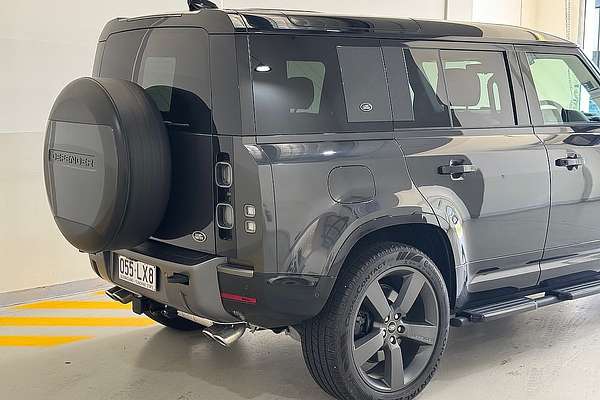 2021 Land Rover Defender 110 P525 V8 L663