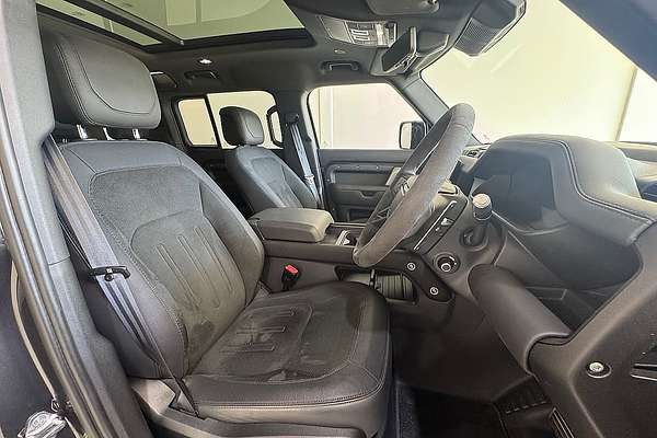 2021 Land Rover Defender 110 P525 V8 L663