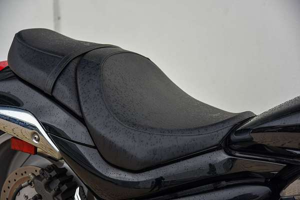 2010 Suzuki BOULEVARD