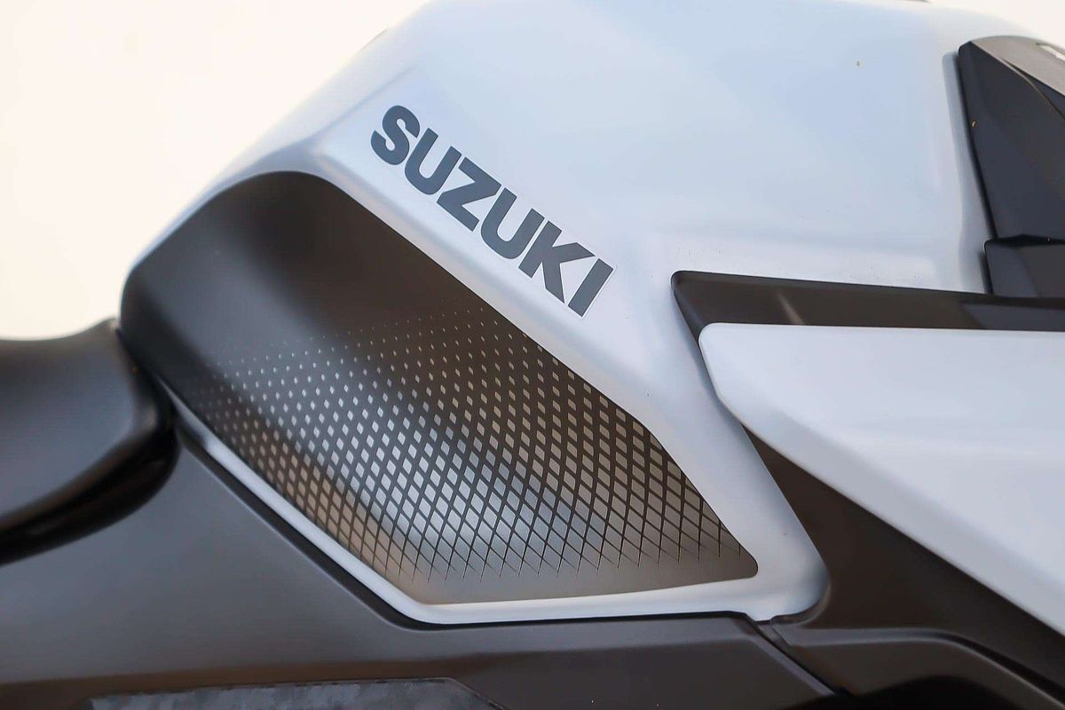2022 Suzuki GSX-S1000 GSX-S