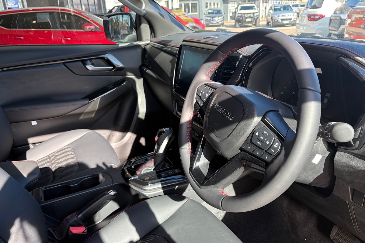 2024 Isuzu D-MAX X-TERRAIN 4X4