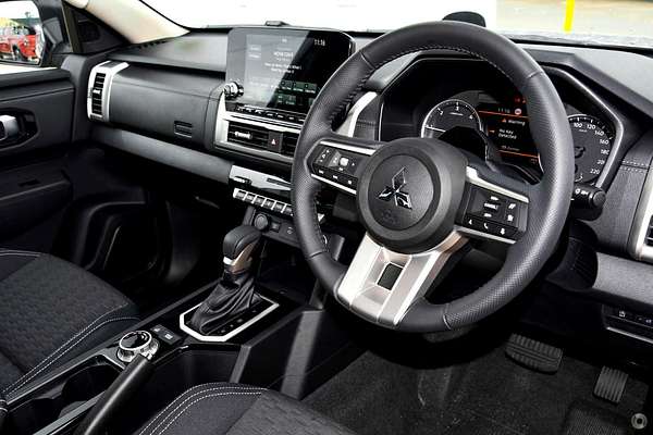 2024 Mitsubishi Triton GLS MV 4X4