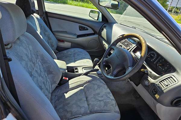 2001 Mitsubishi Magna Executive TJ