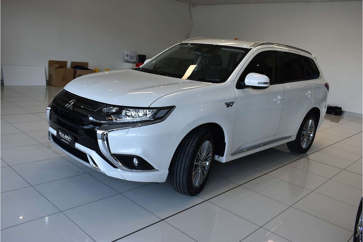 2020 Mitsubishi Outlander ES ZL