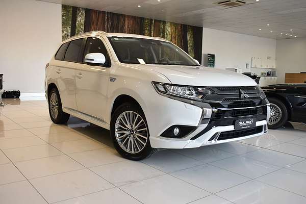 2020 Mitsubishi Outlander ES ZL